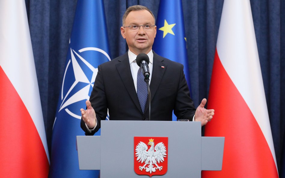 Prezydent Andrzej Duda podczas oświadczenia podsumował przebieg konsultacji z przedstawicielami komi