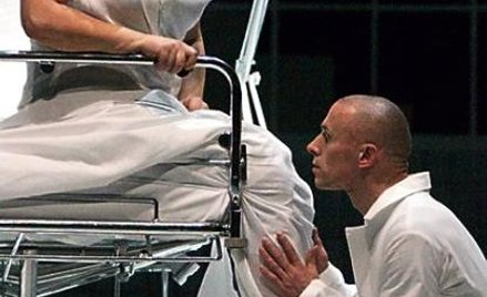 Wioletta Chodowicz ma w sobie ogromną naturalność jako liryczna Rusałka