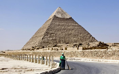 Egipt - atak na turystów w pobliżu piramid