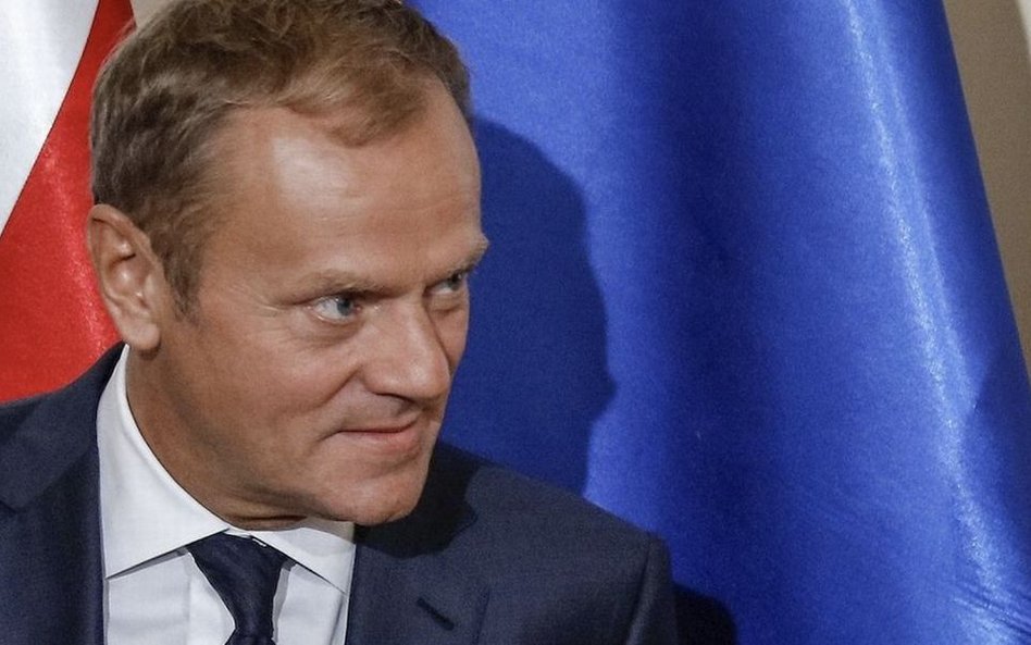 Donald Tusk: Strach pomyśleć czyich spraw patronem był Andrzej Duda