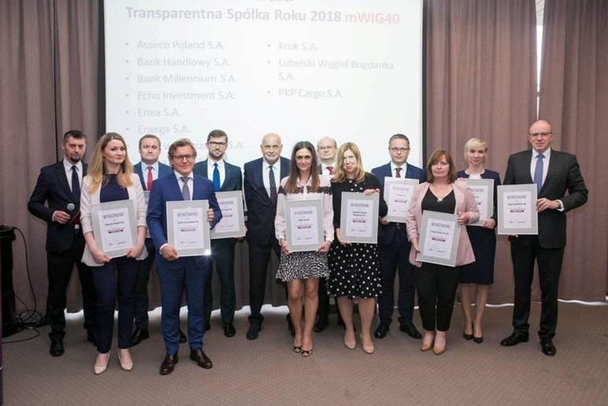 Prof. Marek Wierzbowski wręczył dyplomy 12 spółkom z indeksu mWIG40.