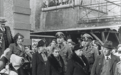 Wystawa „Byli sąsiadami: ludzkie wybory i zachowania w obliczu Holokaustu” w 79. rocznicę wybuchu po