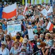 W obronie wolnych mediów Polacy protestowali w całym kraju (na zdjęciu demonstracja w Krakowie)