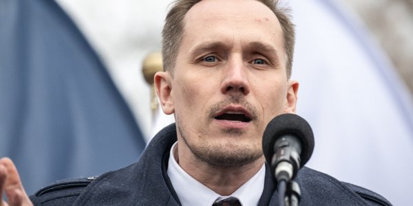 Mikołaj Małecki: Kazus posła Berkowicza czyli pomyłka, kradzież czy oszukanie kasy?