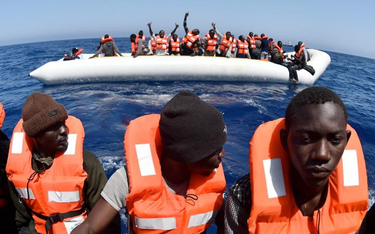 Kryzys migracyjny wybuchł na nowo, gdy populistyczny rząd Włoch odmówił przyjmowania statków z uchod