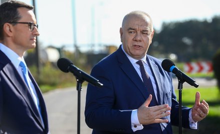 PiS wycofuje się z mrożenia stołków w spółkach Skarbu Państwa