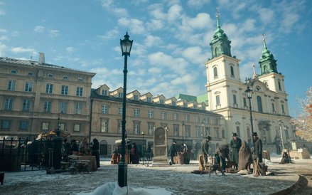 Krakowskie Przedmieście w zimowym XIX-wiecznym anturażu