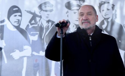 Kozubal: Generałowie zostali komentatorami