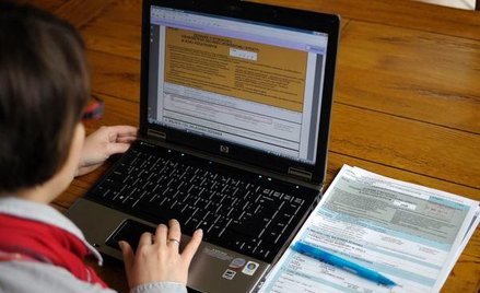 Jak złożyć zeznanie bez wychodzenia z domu