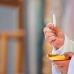 Sondaż: Co młodzi Polacy sądzą o Kościele?