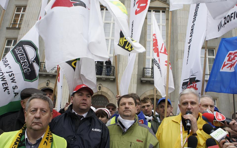 Jest porozumienie w JSW, ale strajk nie jest odwołany