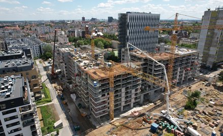 Według Biura Informacji Kredytowej w ramach programu „Bezpieczny kredyt 2 proc.” od lipca 2023 do ma