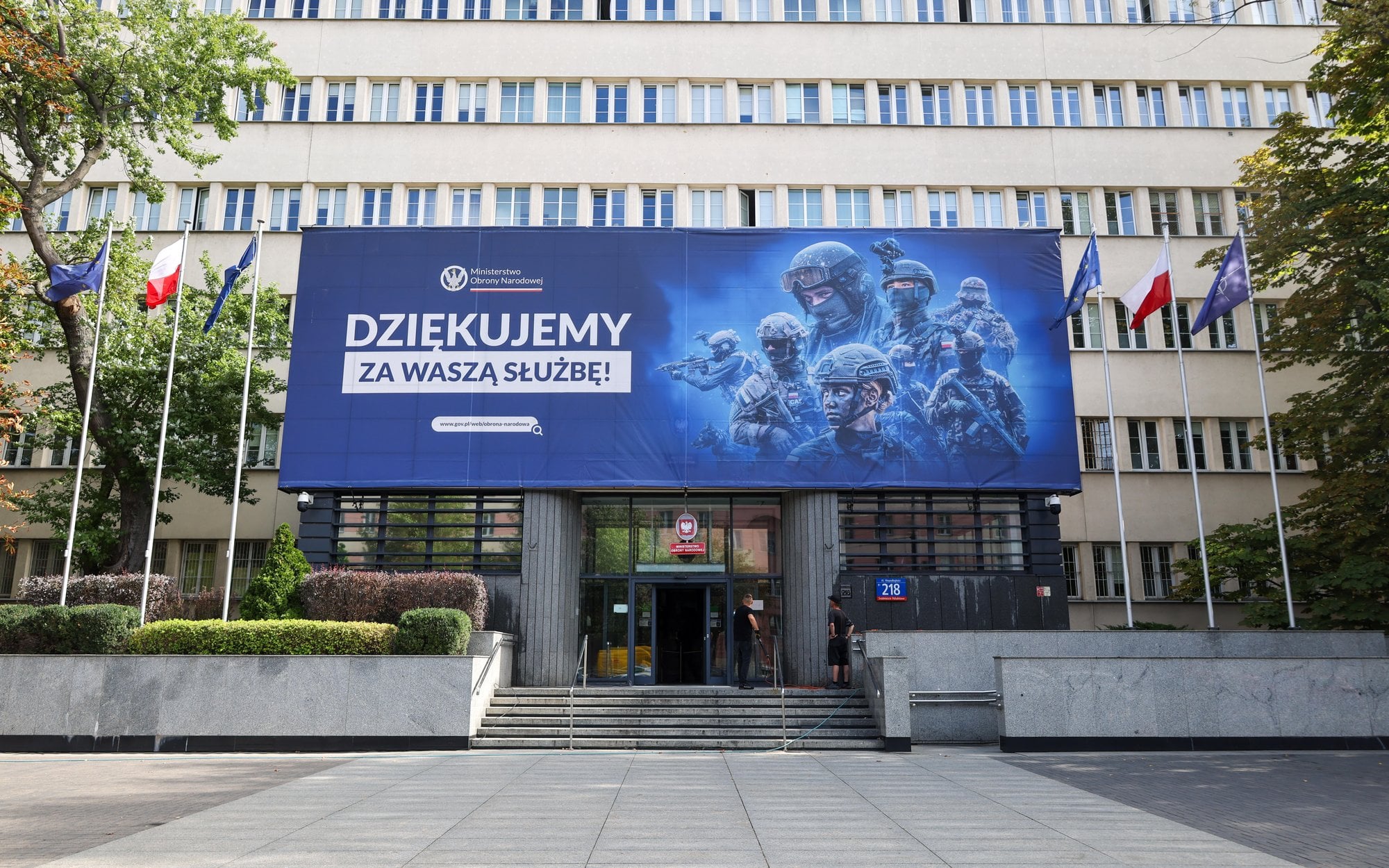 Zaskakujące doniesienia ws. wydatków MON. Resort ma przeznaczyć trzy miliony na upominki