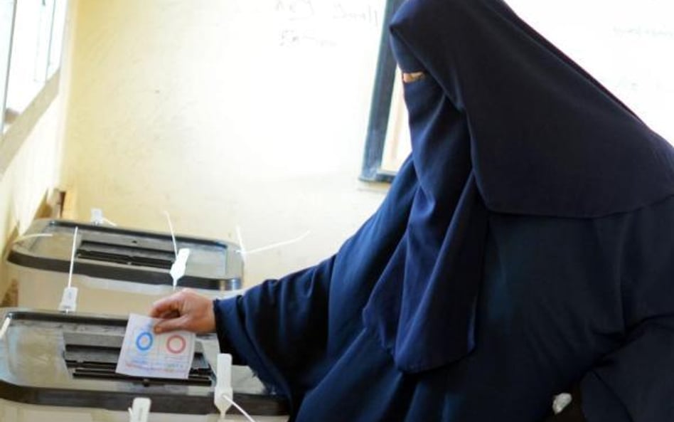 95 procent Egipcjan poparło konstytucję