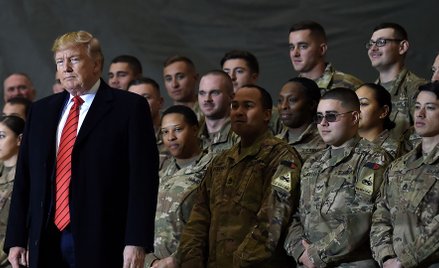 Prezydent USA Donald Trump z wizytą w bazie Bagram, listopad 2019 r.