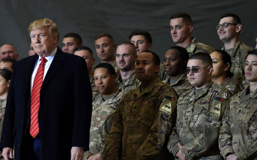 Prezydent USA Donald Trump z wizytą w bazie Bagram, listopad 2019 r.