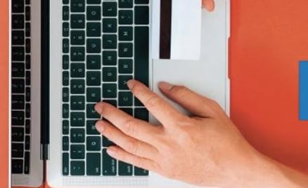 Przez internet nie tylko kupujemy jednostki funduszy, ale też otwieramy rachunek, na którym jednostk