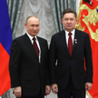 Aleksiej Miller i Władimir Putin na Kremlu w lutym 2022 roku.