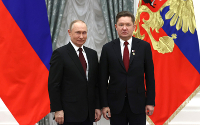 Aleksiej Miller i Władimir Putin na Kremlu w lutym 2022 roku.