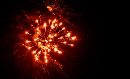 Tragiczny wypadek. Wyrzutnia fajerwerków urwała głowę 25-latkowi