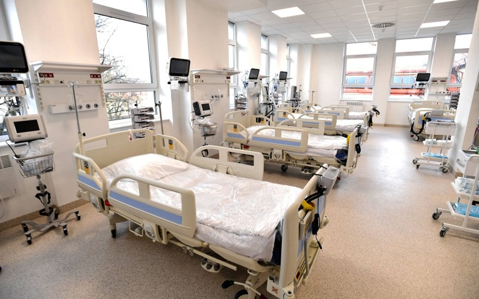 W szpitalu w Szczecinie pacjent rozpalił ognisko