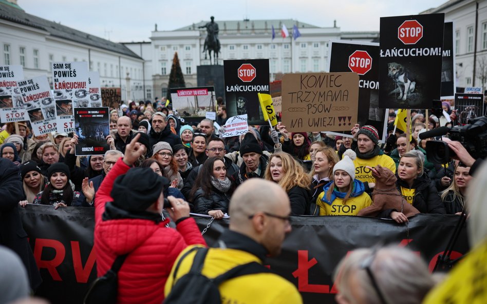 W niedzielę 14 grudnia centrum Warszawy stało się sceną masowego protestu prozwierzęcego