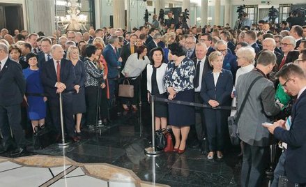 Wyborczy wyścig dobiegł końca, chwila oddechu od kibicowskich emocji... Na zdjęciu świeżo upieczeni 