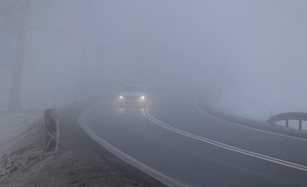 Marznące opady i gęsta mgła – IMGW ostrzega przed niekorzystną pogodą