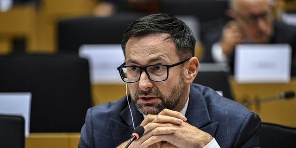 Daniel Obajtek praises Orlen reports, receives ironic response