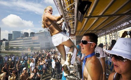 Holandia, Rotterdam. Parada Fit For Free Dance