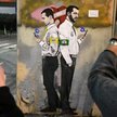 Wicepremierzy Matteo Salvini (z prawej) i Luigi Di Maio na muralu w Mediolanie, autor TvBoy