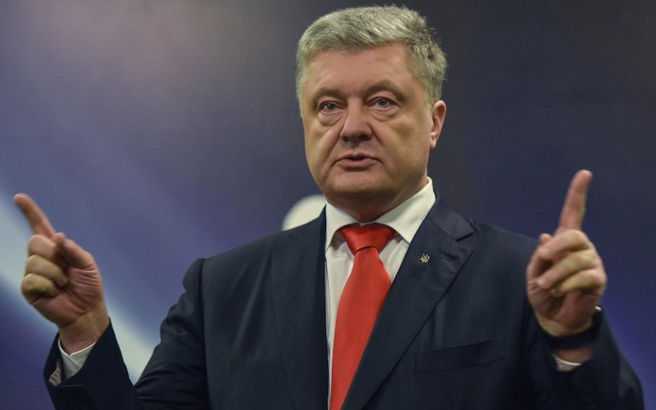 Poroszenko mobilizuje wszystkie siły. Ale szanse ma małe
