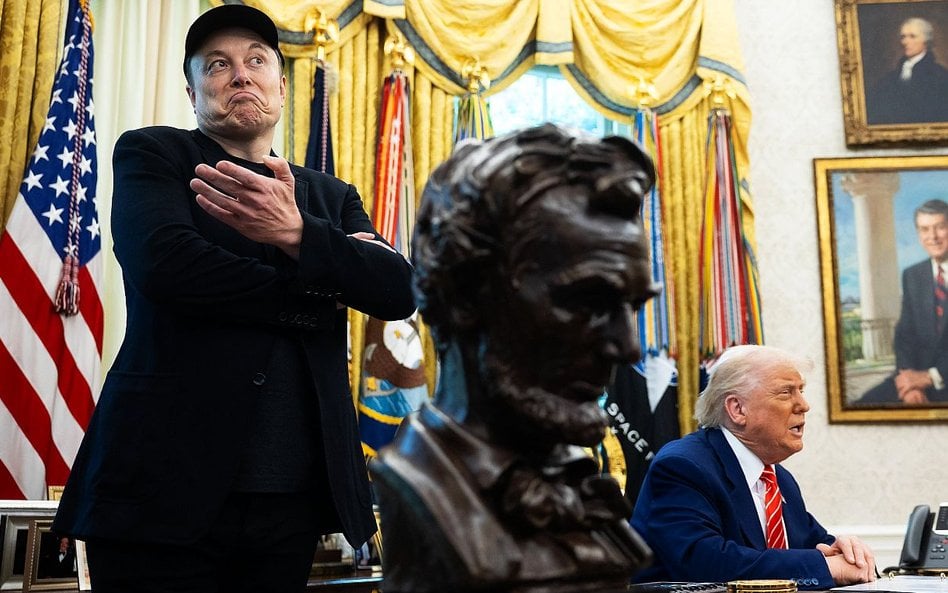 Elon Musk znów wykłada pieniądze, by pomóc Donaldowi Trumpowi