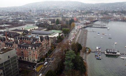 Banki poza UE też odcinają Rosjan. Szwajcaria, Andora i Cypr zaostrzają zasady. Na zdjęciu Zurych, c