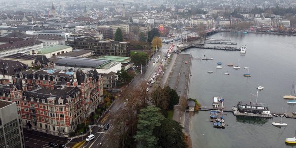 Banki Unii nie chcą Rosjan. Blokują przelewy, zamykają konta