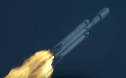 Musk wysłał najpotężniejszą rakietę na świecie. Tajny ładunek Pentagonu