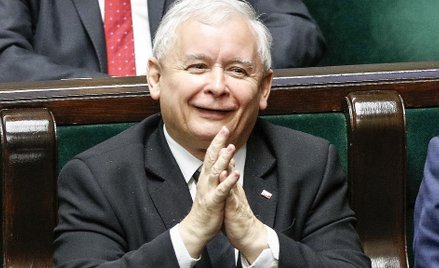 Sondaż: PiS i PO ze wzrostami, Kaczyński z większością