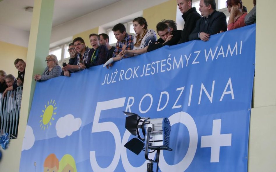 Wielu rodziców dzięki 500+ mogło zabrać dzieci na wakacje