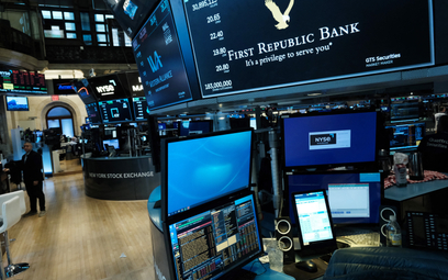 Szefowie First Republic Bank sprzedali przed krachem akcje za 12 mln dol.