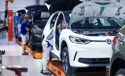 W fabrykach Volkswagena w Niemczech zostanie zlikwidowanych 30 tysięcy miejsc pracy