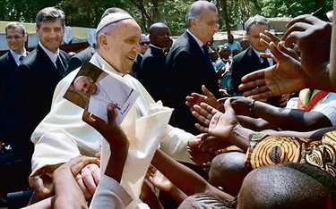 Papież Franciszek odwiedził w niedzielę ośrodek dla uchodźców w Bangi, stolicy Republiki Środkowoafr