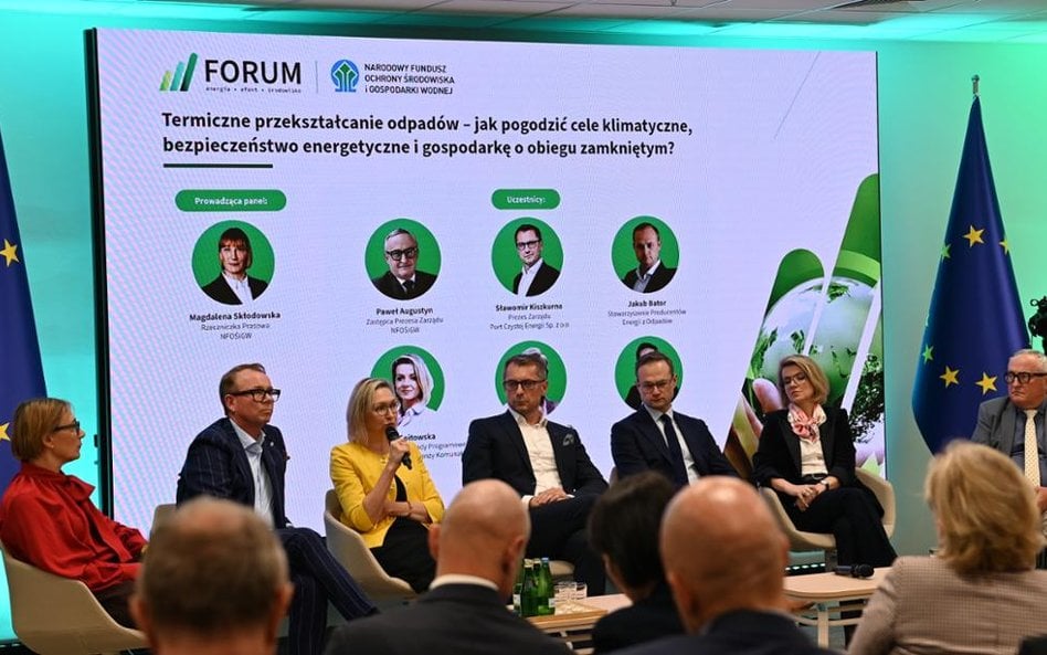 Uczestnicy dyskusji przeprowadzonej podczas Forum Energia-Efekt-Środowisko