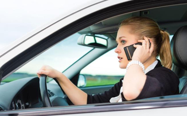 – Kiedy dojdzie do namierzenia kierowcy z telefonem, nie może być mowy o pouczeniu – ostrzega drogów