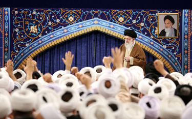 Najwyższy przywódca Iranu Ali Chamenei podczas wtorkowego spotkania z duchownymi z całego kraju
