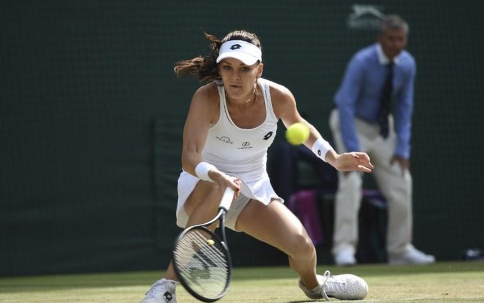 Agnieszka Radwańska zwyciężyła Timeę Bacsinszky