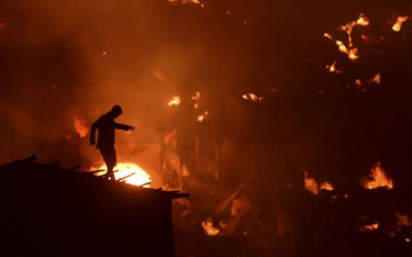 Bangladesz: 10 tys. osób straciło domy po pożarze w stolicy