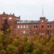 Młode Miasto w Gdańsku: Budynek dyrekcji czeka na najemców