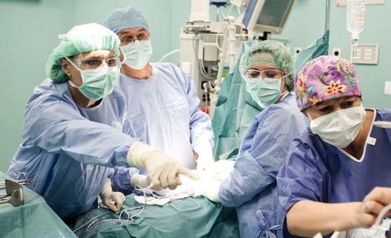 Nieubezpieczony pacjent to sprawa szpitala - wyrok SN o finansowaniu nadwykonań ratujących życie