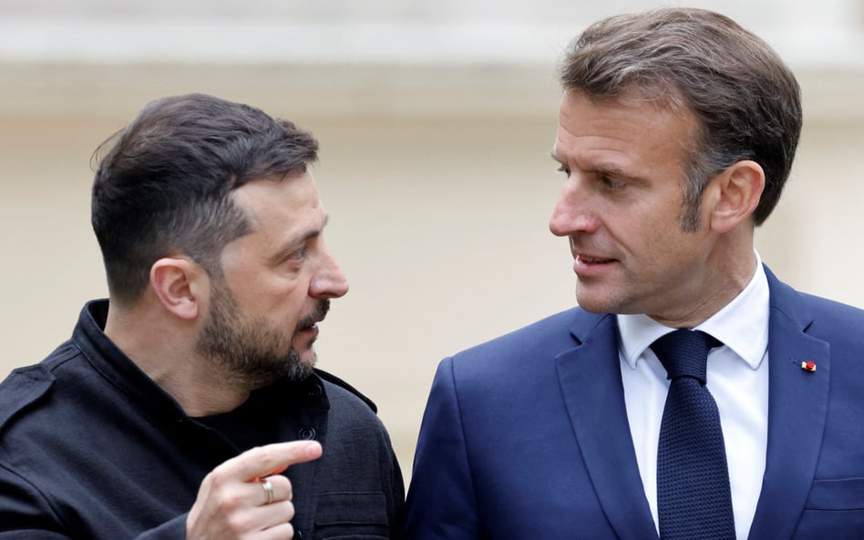 Wołodymyr Zełenski i Emmanuel Macron
