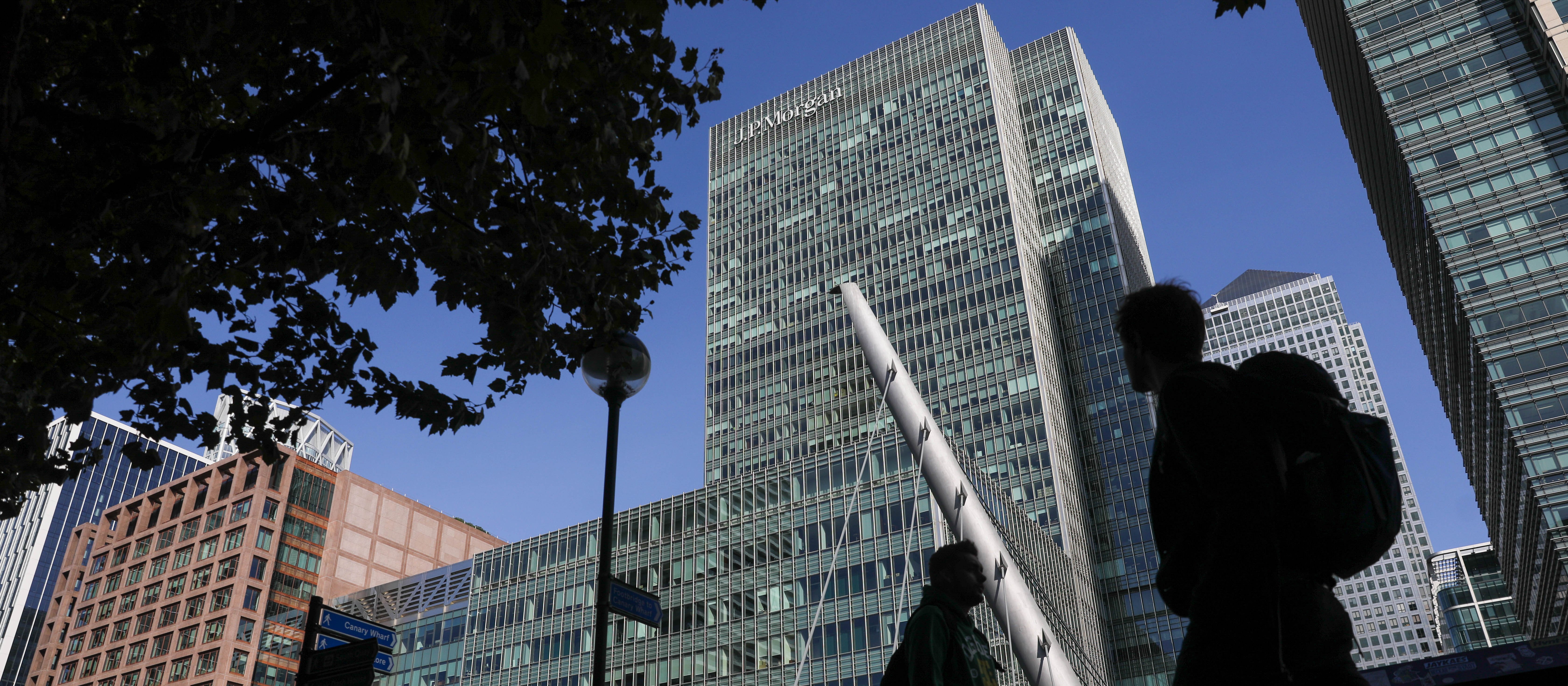JPMorgan will build its fresh  office  in London's Canary Wharf